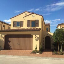 113 Windham in Irvine, CA - Building Photo