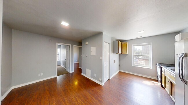 714 E 3rd St, Unit 4 in Pueblo, CO - Building Photo - Building Photo