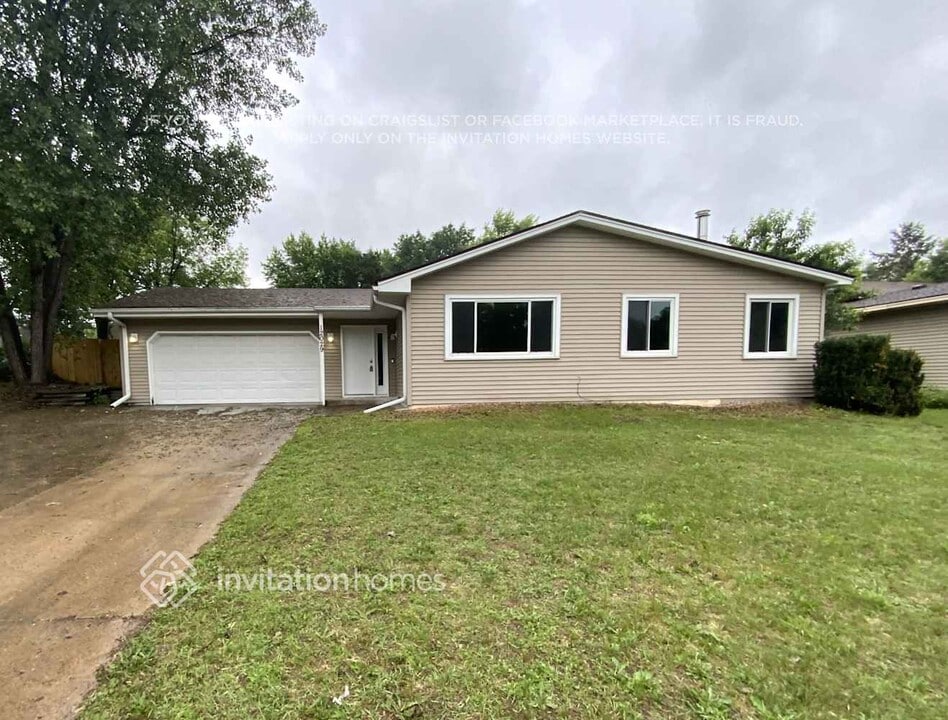 12029 Sycamore St NW in Minneapolis, MN - Building Photo