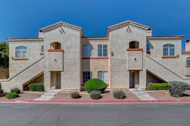 8416 White Eagle Ave in Las Vegas, NV - Building Photo - Building Photo