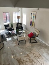 1059 Paper Mill Ct NW, Unit 1 in Washington, DC - Building Photo - Building Photo