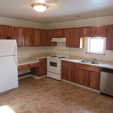 2152 Frances St, Unit 2152 in Casper, WY - Foto de edificio - Building Photo