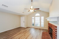 8037 Cannonwood Dr in Fort Worth, TX - Building Photo - Building Photo