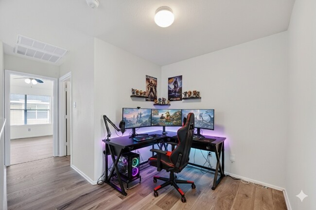 property at 16623 Newglen Ln