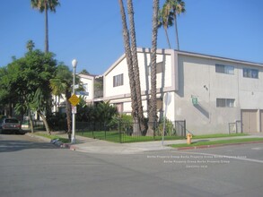 LB0985 (Rubs) (Imp.) in Long Beach, CA - Building Photo - Building Photo