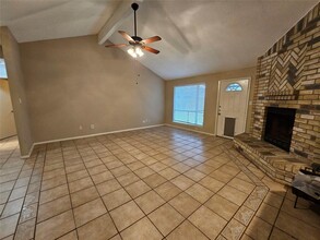 2811 Forest Point Dr in League City, TX - Building Photo - Building Photo