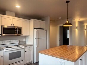 943 Ralston St in Reno, NV - Building Photo - Building Photo