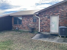 1012 Windview Pl in Elizabethtown, KY - Building Photo