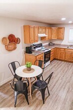 521 N 12th Ave in Pocatello, ID - Building Photo - Building Photo