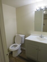 Eagle Brook in Knoxville, TN - Building Photo - Building Photo