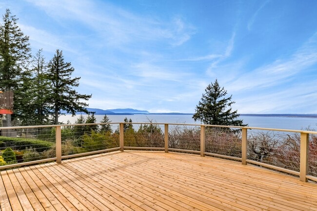 property at 314 Highland Dr