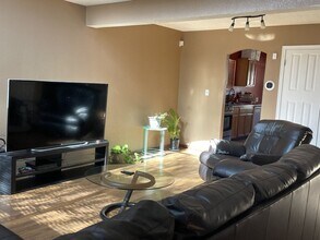 729 Linda Johnson Ave in El Paso, TX - Building Photo - Building Photo