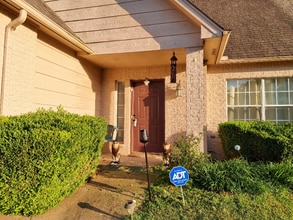 2542 W 66th Pl in Tulsa, OK - Building Photo - Building Photo