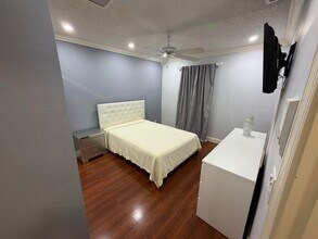 13814 Callington Dr in Wellington, FL - Building Photo - Building Photo