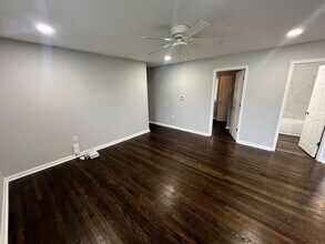 5208 Harvard Ave in Raytown, MO - Building Photo - Building Photo