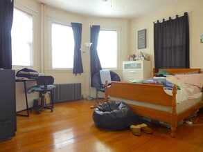 26 Wensley St in Boston, MA - Foto de edificio - Building Photo