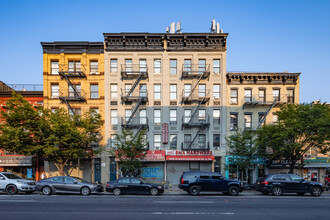 2335 First Ave in New York, NY - Building Photo - Primary Photo