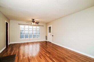 2910 Hampton Rd in Austin, TX - Building Photo - Building Photo