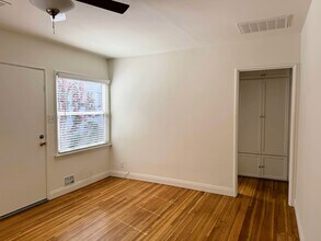 839 21st St, Unit Apt. B in Santa Monica, CA - Foto de edificio - Building Photo