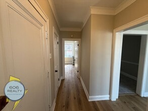 4917 W Berteau Ave in Chicago, IL - Building Photo - Building Photo