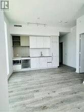 7890 Jane St in Vaughan, ON - Building Photo - Building Photo