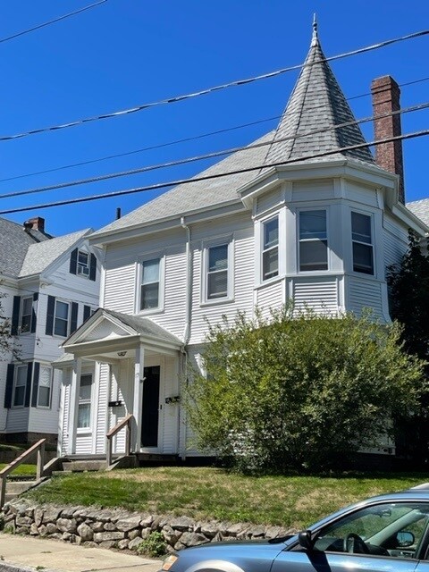 13 Clyfton St in Plymouth, MA - Building Photo - Building Photo