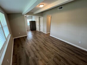 718 E Daugherty Dr in Garland, TX - Building Photo - Building Photo