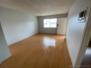 6670 University Ave in San Diego, CA - Building Photo - Building Photo