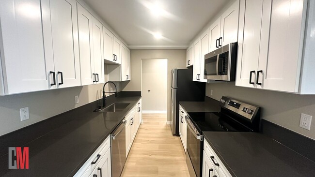 Aeon Heidi Street in La Mesa, CA - Building Photo - Interior Photo