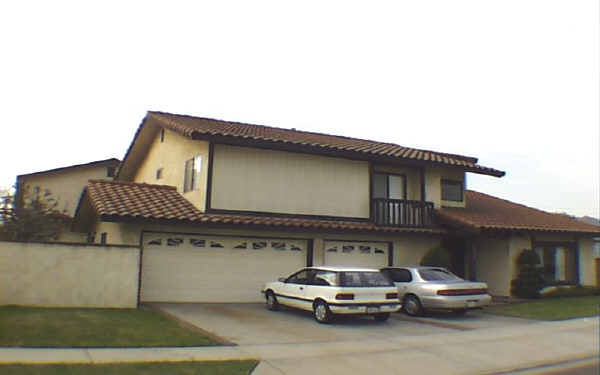 17913-17915 Arline Ave in Artesia, CA - Building Photo - Building Photo