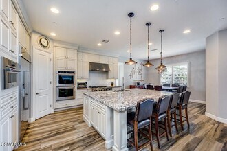 7377 Woods Ct in Moorpark, CA - Building Photo - Building Photo