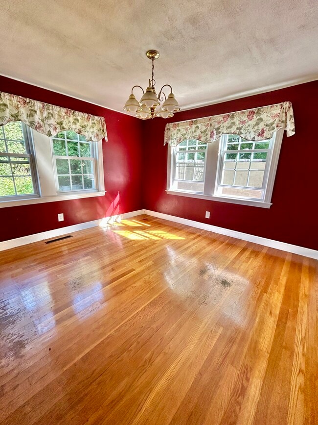2205 Washington St, Unit 2 in Canton, MA - Building Photo - Building Photo