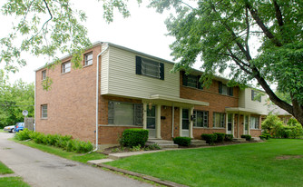 202-208 Fairway Dr Apartments