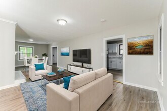 2723 Park Ave in Kansas City, MO - Foto de edificio - Building Photo