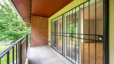 2301 Olson St in Hillcrest Heights, MD - Building Photo - Building Photo