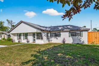 9242 Autauga St in Houston, TX - Building Photo - Building Photo