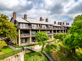 Camp Warnecke Clubhouse Building Apartamentos