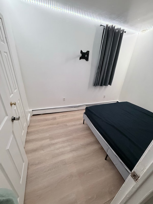 property at 1264 Sheridan Ave