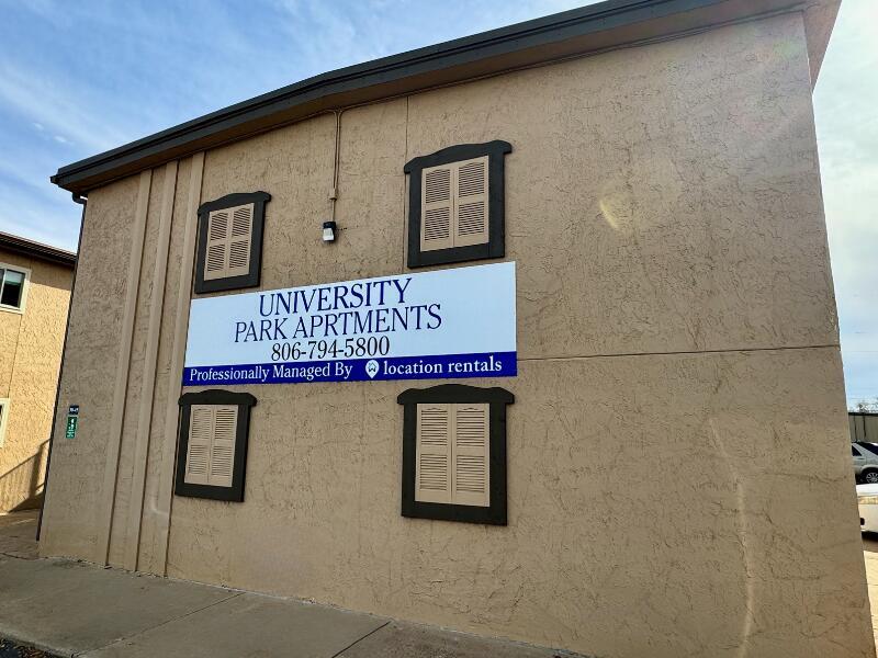 226 Cherry St in Levelland, TX - Building Photo