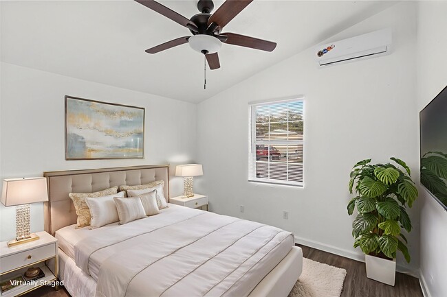 4126 Paladino St in Bacliff, TX - Building Photo - Building Photo