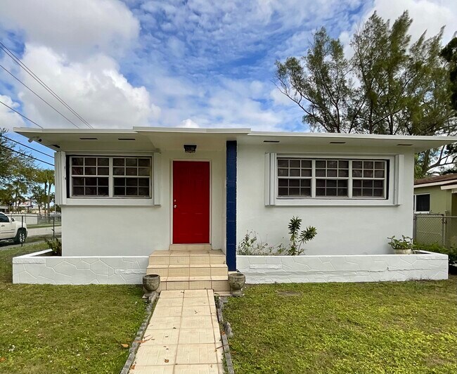 1801 SW 48th Ave Apartments and Nearby West Park Apartments For Rent