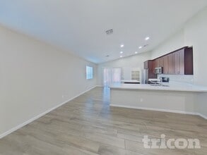 2854 E Roeser Rd in Phoenix, AZ - Building Photo - Building Photo