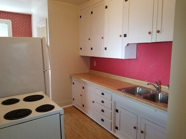 3 North St, Unit 2 photo'