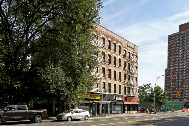 384-388 Grand St in New York, NY - Building Photo - Building Photo