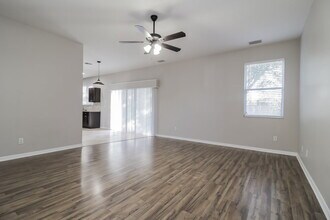 395 Lancer Oak Dr in Apopka, FL - Building Photo - Building Photo