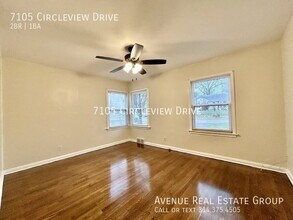 7105 Circleview Dr in St. Louis, MO - Building Photo - Building Photo