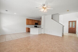 35 Wickerdale Pl in The Woodlands, TX - Building Photo - Building Photo