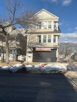 252 Maplewood Ave in Bridgeport, CT - Building Photo