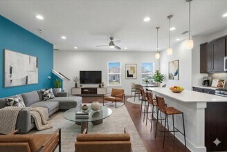 2305 Coronado St in Austin, TX - Building Photo - Building Photo