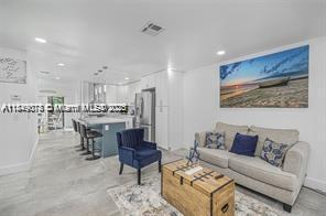 2612 SE Clayton St in Stuart, FL - Building Photo - Building Photo